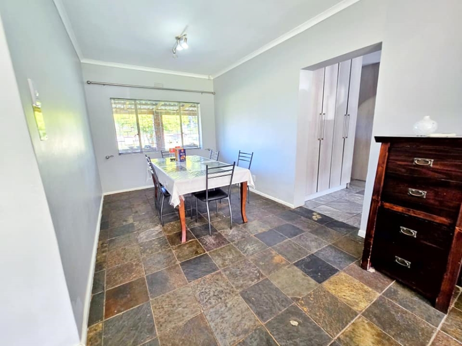 4 Bedroom Property for Sale in Crockarts Hope Eastern Cape